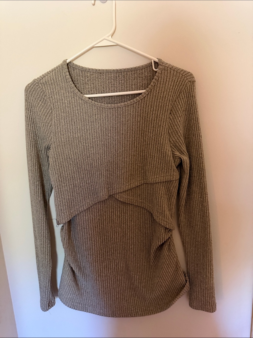 Ribbed Long-sleeve shirt in Olive